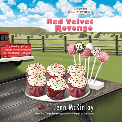 Red Velvet Revenge by Jenn McKinlay audiobook