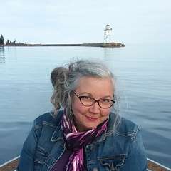 Author Bio: Staci Lola Drouillard