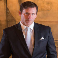 Author Bio: Mark Updegrove