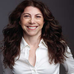 Author Bio: Nell Scovell