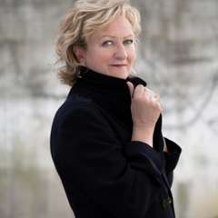 Author Bio: Trude Teige