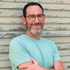 Author Bio: Lucas Schaefer