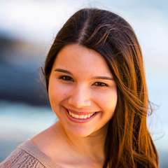Author Bio: Marilyn La Jeunesse