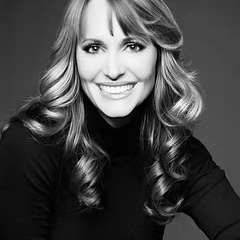 Author Bio: Kristina Woodahl