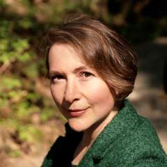 Author Bio: Rachel Rose