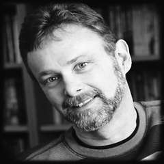 Author Bio: Christopher Moore